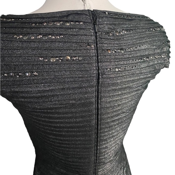 Tadashi Shoji gray silver metallic dress sz- small - Picture 4 of 5